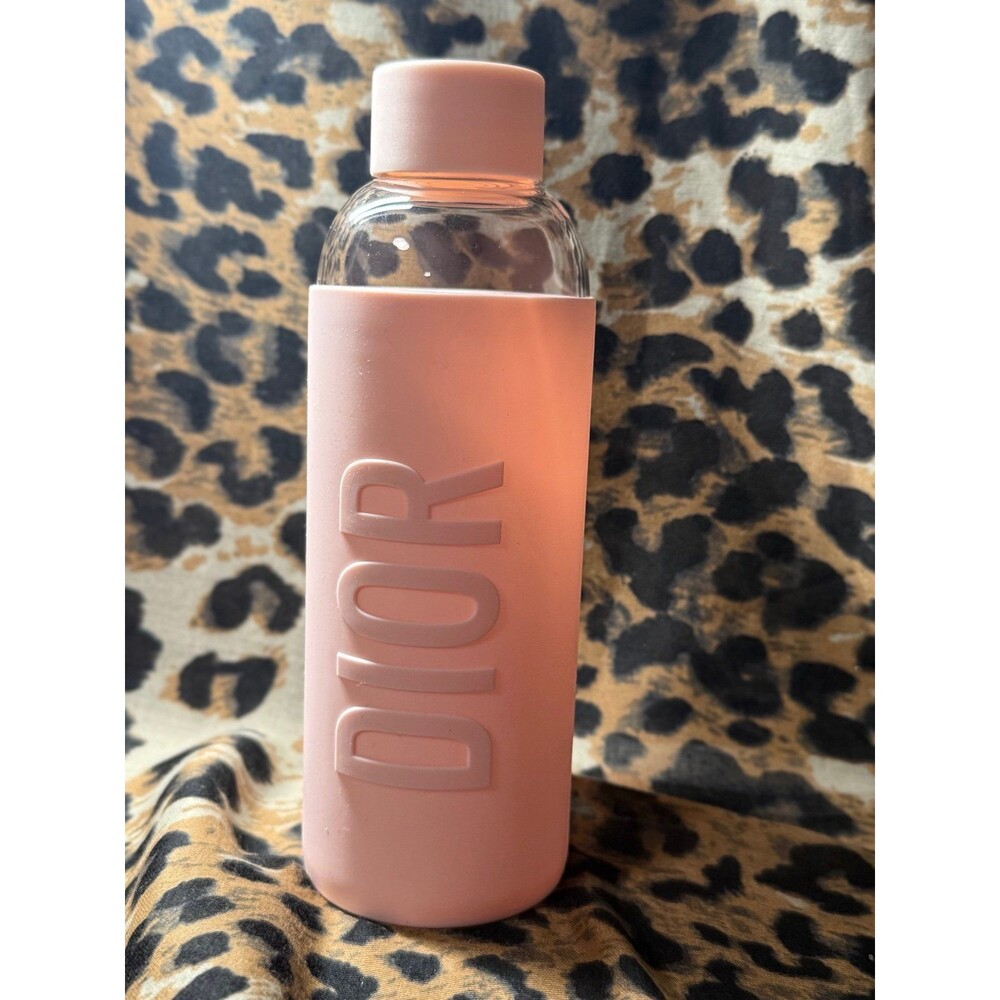 Dior Beauty Pink Glass Water Bottle Exclusive 550ml (Limited Edition)